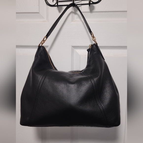 Michael Kors Shoulder Bag - Picture 2 of 13